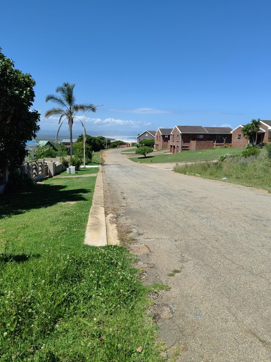 0 Bedroom Property for Sale in Wavecrest Eastern Cape